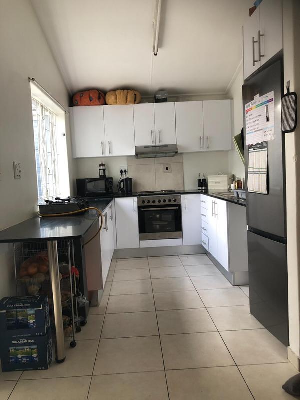 3 Bedroom Property for Sale in Westridge Western Cape